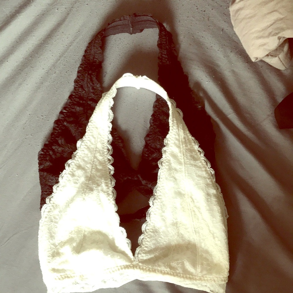 2 halter hollister  bralettes